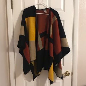 Vince Camuto Colorblock Poncho - Wool Blend. O/s